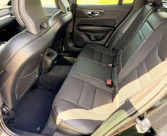 Volvo V60 2.0/140 kw D4, Momentum