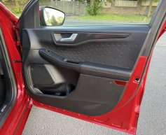 Ford Kuga 2.5i/165kw PHEV, ST-Line