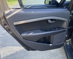 Volvo V70 2.4D/129kw Momentum