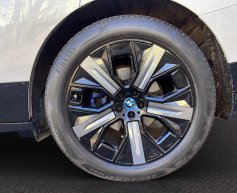 BMW iX 50/385kw, xDrive, Sport, Skylounge, SOH 96.3%