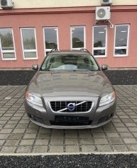 Volvo V70 2.5 D5/151kw, Momentum