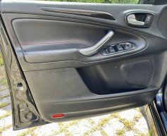 Ford S-Max 2.2tdci/147kw, Titanium S