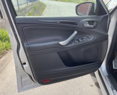 Ford S-Max 2.2tdci/147kw, Titanium S