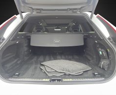 Volvo V90 2.0 D5/173kw, R-Design, AWD